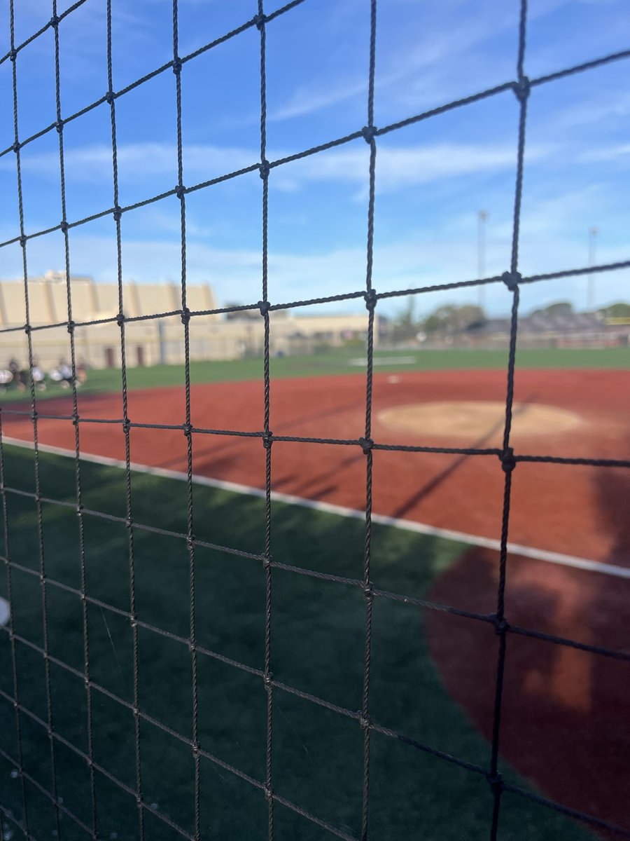 AbbySiegel's tweet photo. @_MPCAthletics sb wins 10-2! I had a great time watching my future team play and can’t wait to take the field. Let’s go lobos!! @IanSullinger #softball https://t.co/yo0mnOJ3Kj
