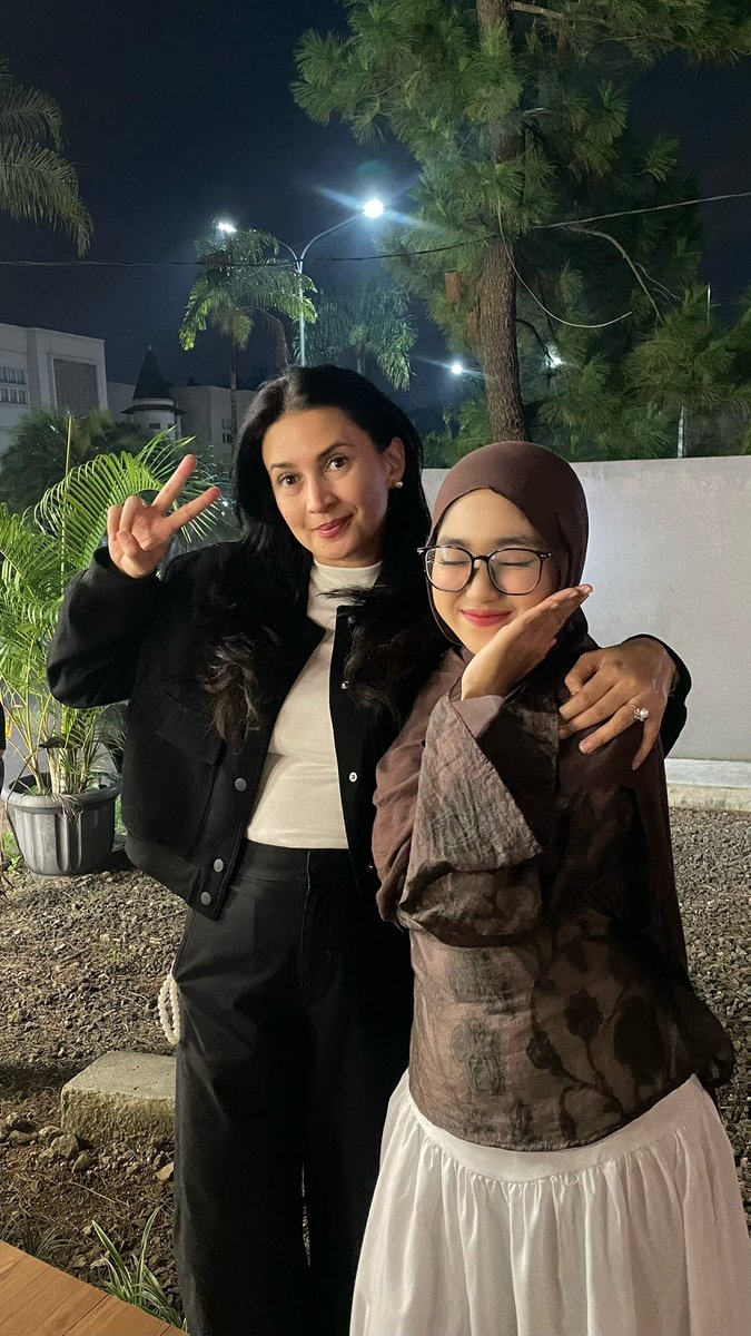 Pinkyycherrishh222 tweet media