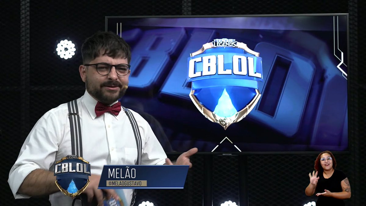 maisesportsbr's tweet photo. QUE DAORA

A Riot colocou a gente numa máquina do tempo https://t.co/dEFdiKOwFs