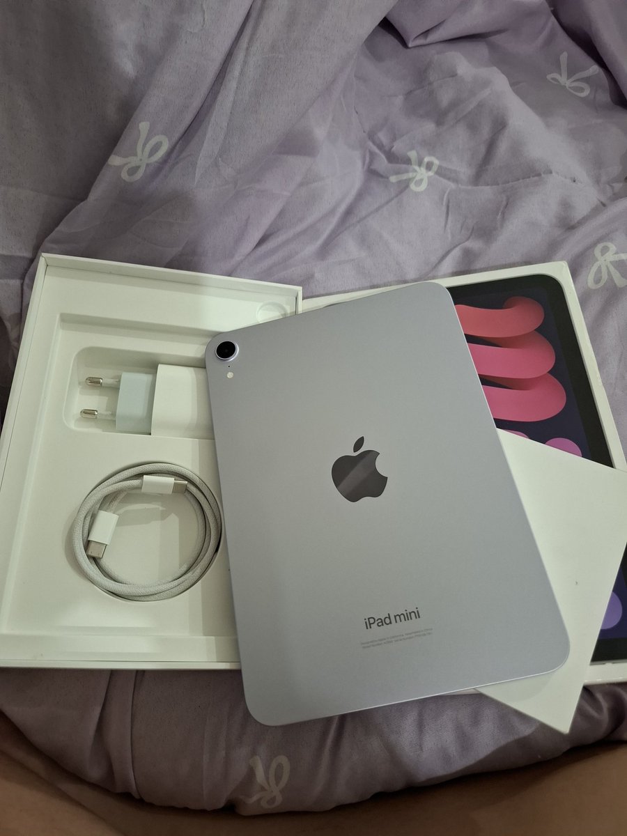 Naphat_98_'s tweet photo. iPad Mini 7 128 GB สีม่วง💜
สภาพใหม่ใช้เอง (ขายเพราะไม่ค่อยได้ใช้ค่ะ)
แบต : 97 %
จำนวนรอบชาร์จ : 43 ครั้ง
เป็นเครื่องศูนย์ไทย  สภาพ 100%
ราคาขาย : 11,500 บาท
สภาพเครื่อง : 100% ใหม่ไร้รอย ไม่ค่อยได้ใช้ อุปกรณ์ครบกล่องสายชาร์จสภาพใหม่
#ipadมือสอง #ipadmini7 https://t.co/CNSBVNvDJo