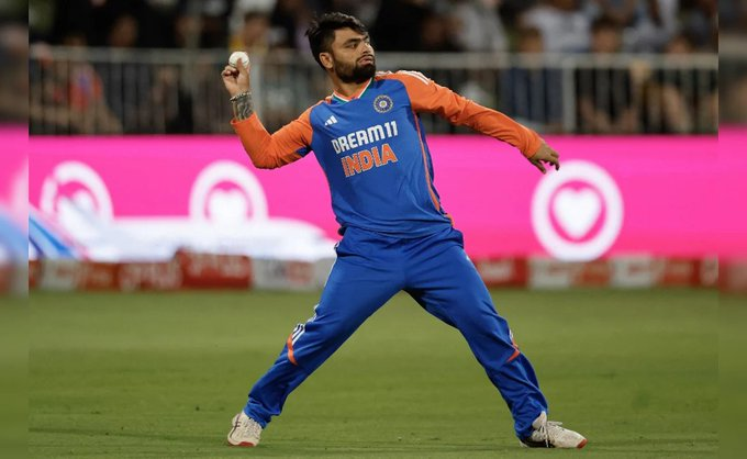 SelflessCricket's tweet photo. - Father died 2 Days ago
- Went for his last rituals
- Joined Team Again
- Not selected in Playing 11
- Still gave his 100% in fielding

We salute you Rinku Singh. Hats off to your mental strength. 🫡 https://t.co/TlIBGmtoKz