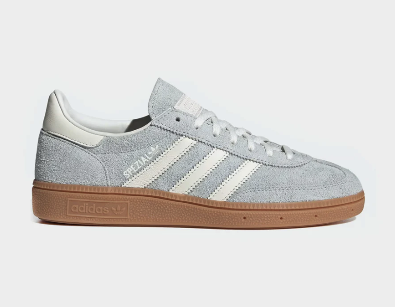 SOLELINKS's tweet photo. Ad: Women's adidas Handball Spezial ‘Wonder Silver/Off White’ on sale for $49.97 + shipping => https://t.co/XKToX6dH7e https://t.co/8HlazPuFsC