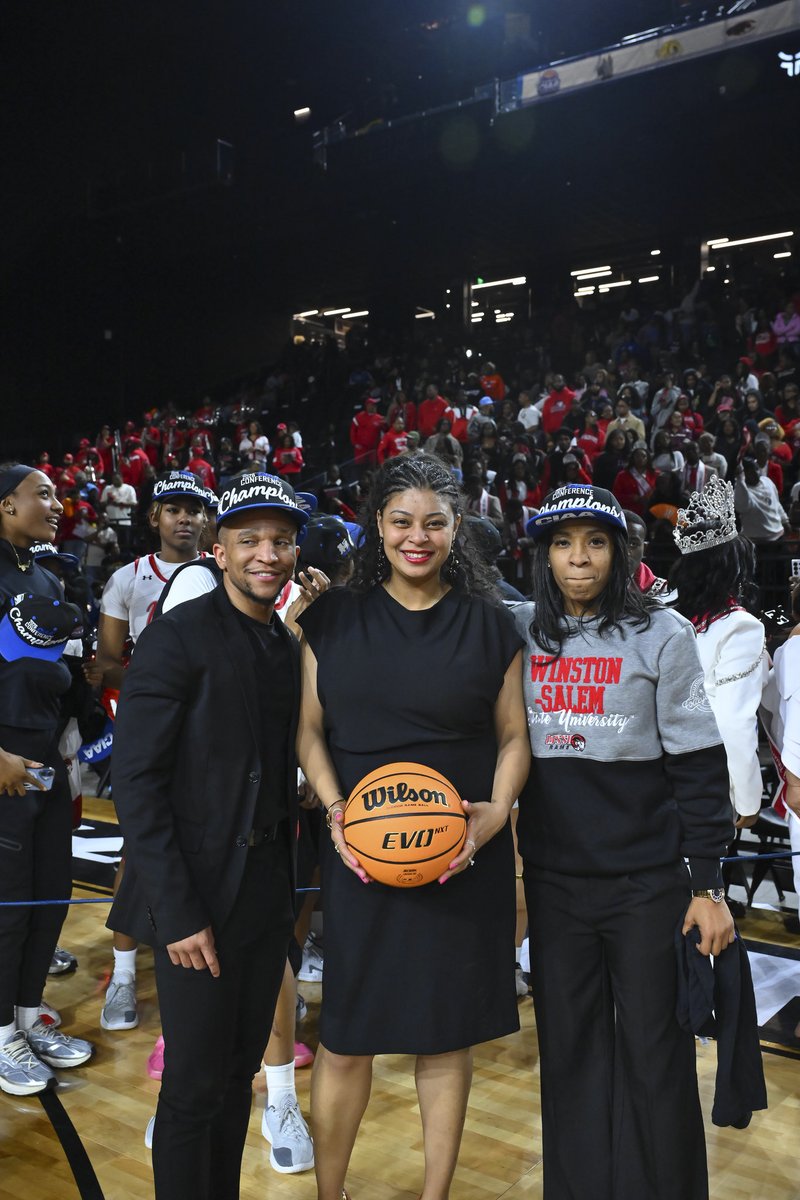 WSSURamNation's tweet photo. Coach Terry was so humble all year long — and she didn’t change when other coaches started making passive-aggressive remarks about “hope” and “prayer.” That’s true, confident leadership. 

📷: @WSSURAMS/Garrett Garms https://t.co/cC58jm63wT