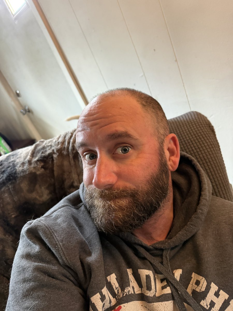 Jarett & Lilly tweet media