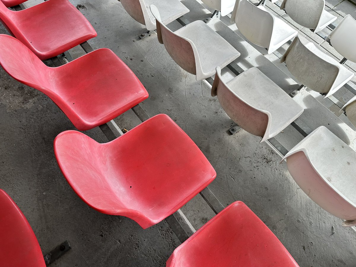 Dick Teunen tweet media