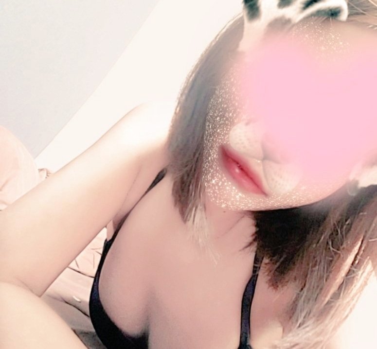 Chii600's tweet photo. きれいにして？
#雰囲気嫌いじゃないよって人いいね 
#いいねでDM 　
#裏アカ女子ᅠᅠ #裏あか女子 https://t.co/D433Jpy14j