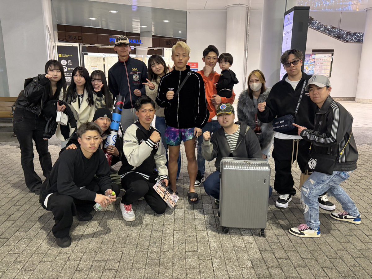 応援ありがとうございました。
判定負け。完敗です。

プロとしてやるべき事を、また一から見直して創っていきます。
これからも応援宜しくお願いします。

#bigbang
#kickboxing
<a href="/bigbangt1/">Bigbang Kickboxing Official</a> 
＠ToshikiTaniyama