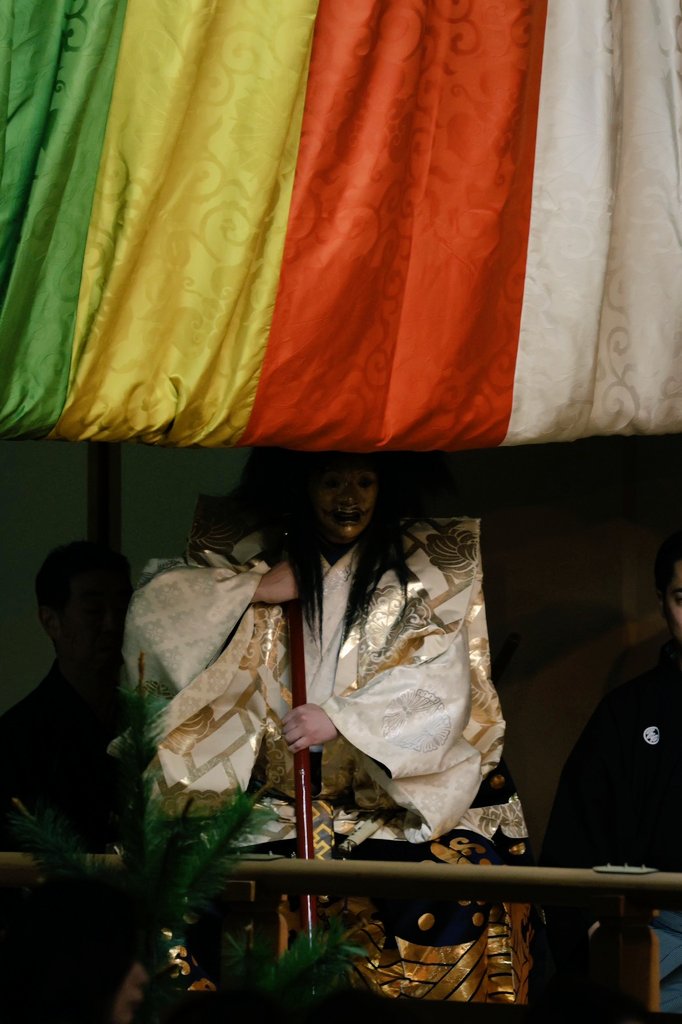 一昨日となりましたが、照の会神戸公演、無事終えることができました。ご来場賜りました皆様、誠に有難う御座いました。

鉢木　替装束　上田拓司
船弁慶　前後之替　上田顕崇
撮影:積　柚香