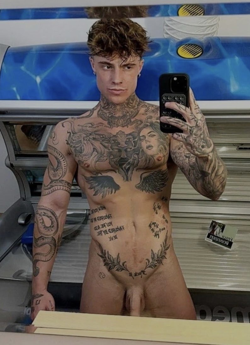 MalecelebsnudeX's tweet photo. Samuel dohmen https://t.co/hIoGUpI3hB