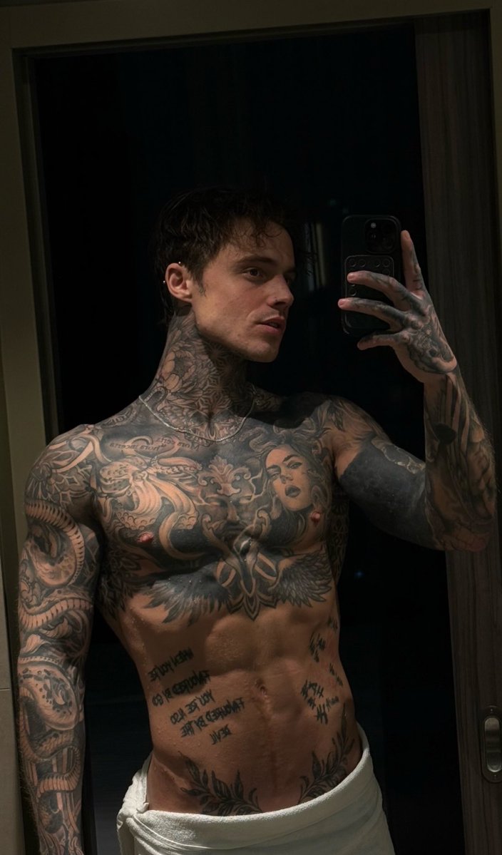 MalecelebsnudeX's tweet photo. Samuel dohmen https://t.co/hIoGUpI3hB