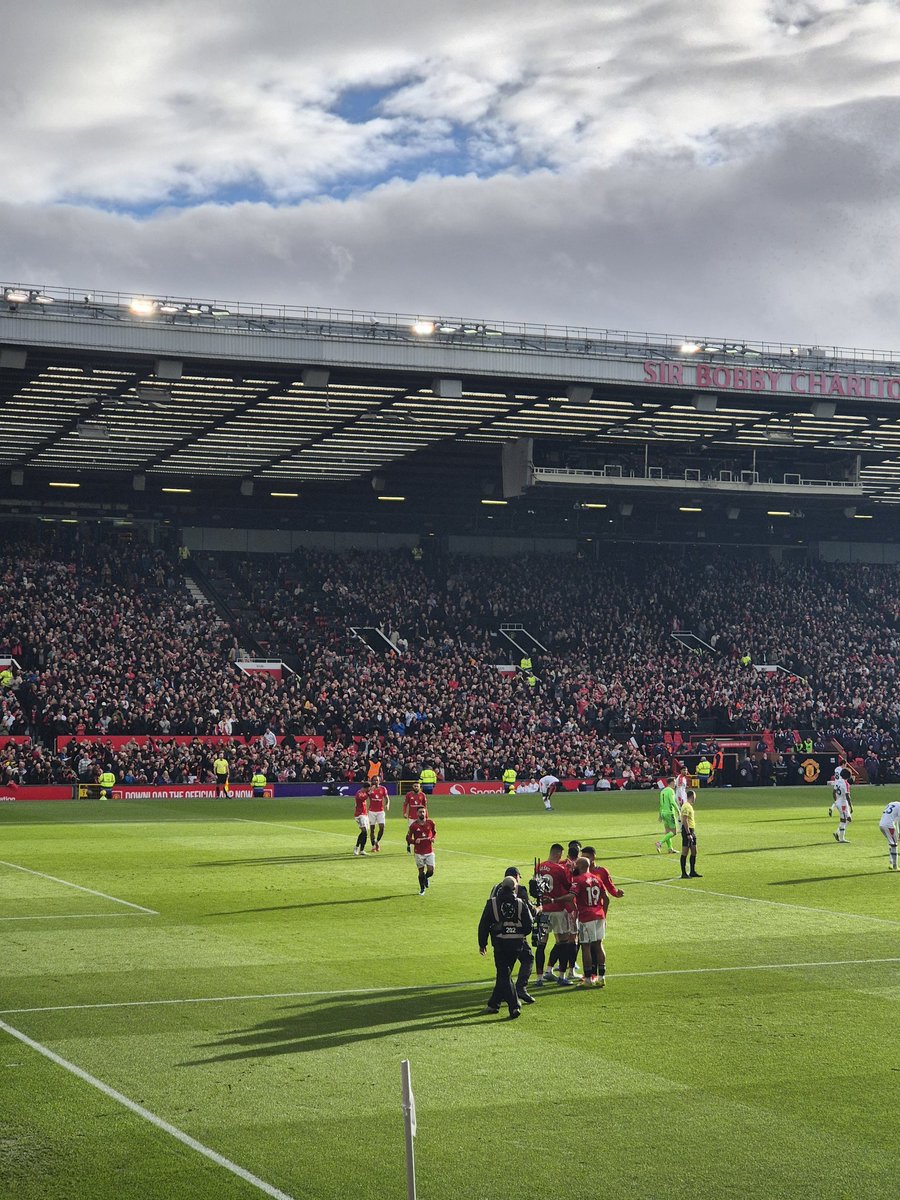 guydr37's tweet photo. @LAREDARMY @Unitedfans2023 @ObriensIrishPub https://t.co/RxUyRQisCp
