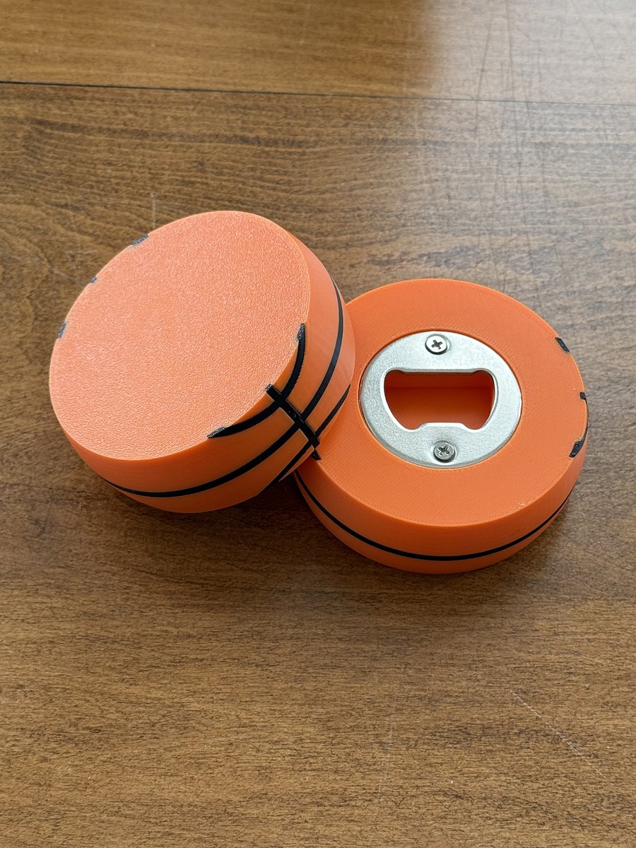 BrentsWorkbench's tweet photo. Take your game to the next level! Unveiling the 75mm Basketball Bottle Opener! Hit a slam dunk upcoming party with this perfect piece that's fun and functional. Check it out now 👉 https://t.co/Ux3UkCHsfV 🏀🍻 #FitnessGear #SportsLife @Thangs3D https://t.co/TUnZsERU9u