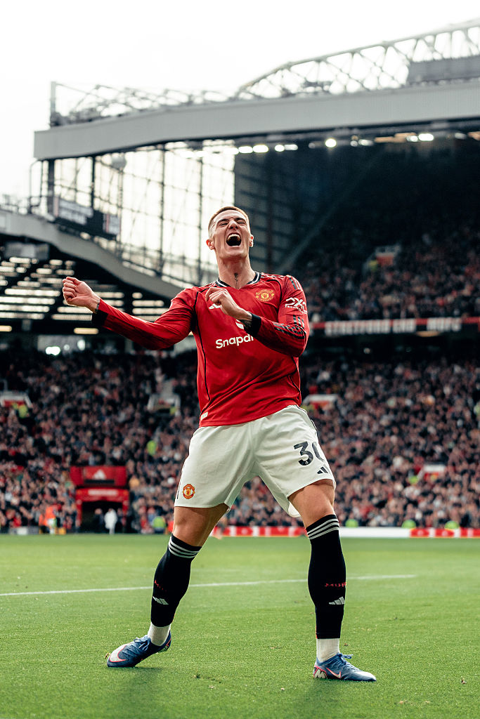 Another goal for this man Sesko 👏 
Another 3 points. 
Not the best performance but we take the Win and move onwards. 

UNITED! 🔴⚪️⚫️