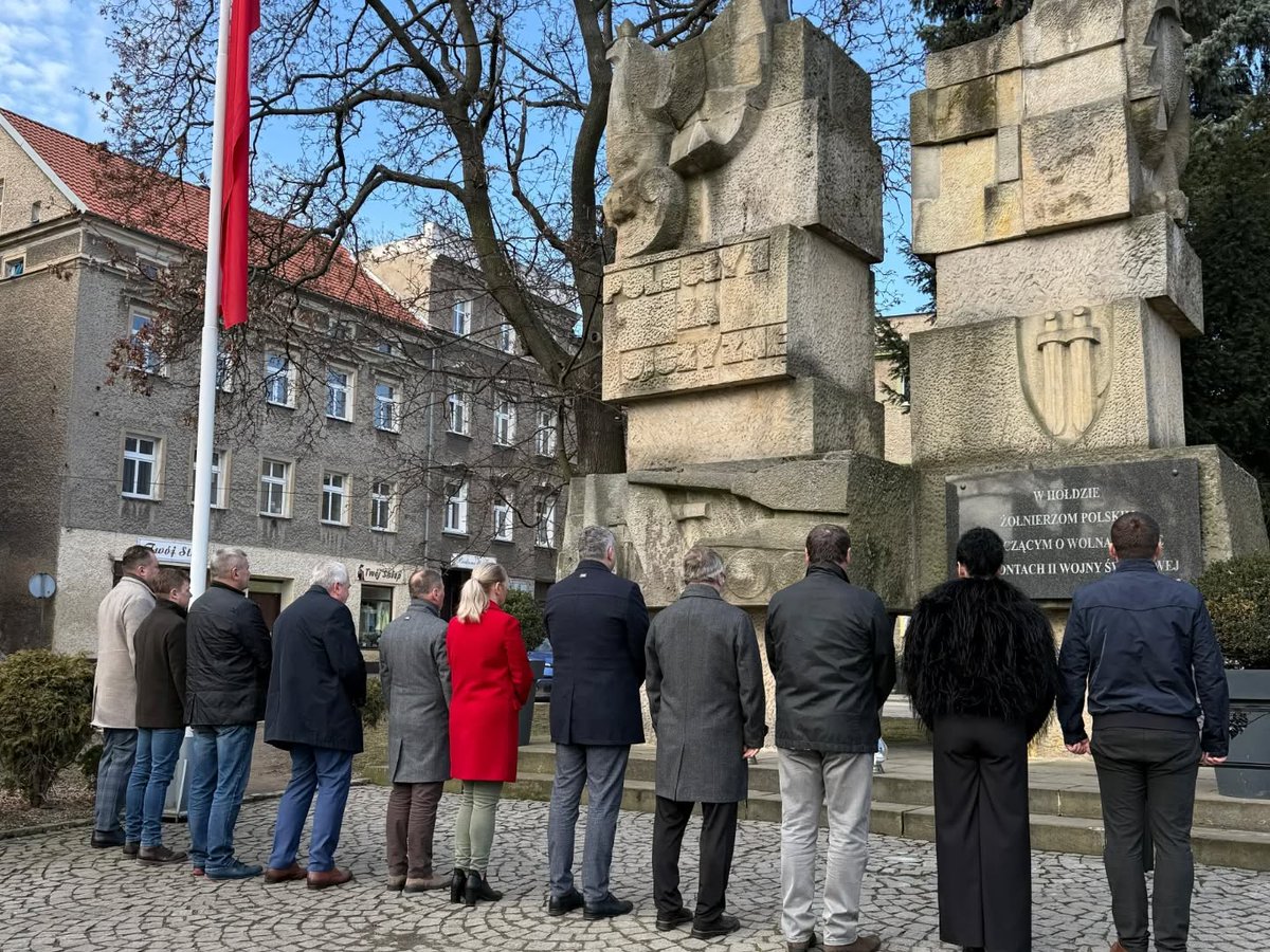 Narodowy Dzień Pamięci Żołnierzy Wyklętych 🇵🇱
Gmina Ząbkowice Śląskie ❤️
