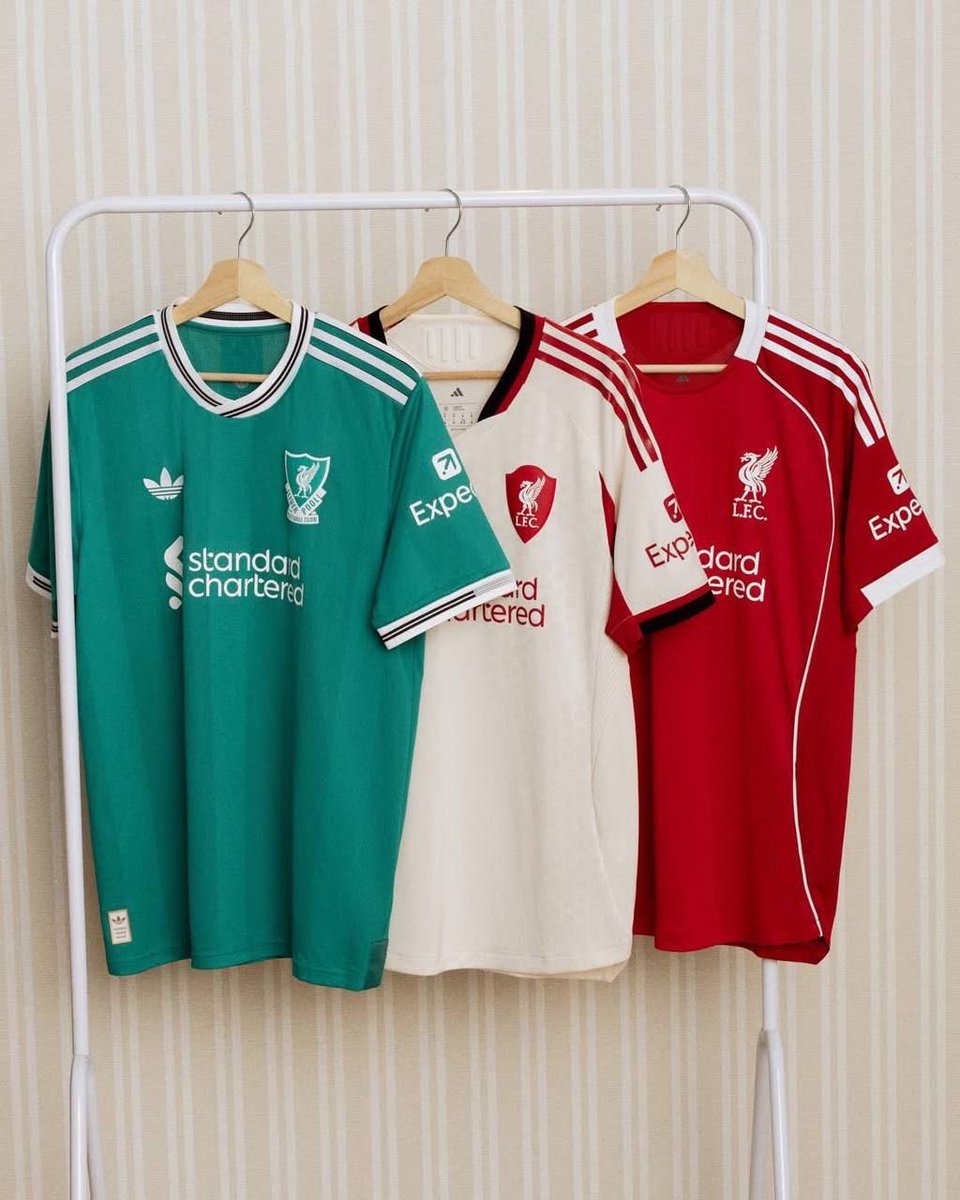 Hon_slim's tweet photo. Premium jerseys. 

Affordable prices. ⚽

🏷️14,000 each 

Customization available ✍🏽

Nationwide delivery 🇳🇬

DM now before stock runs out! https://t.co/GeeFbTH2O8
