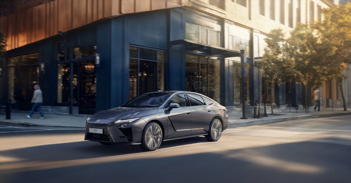 Présentation – Lexus ES
wheels-and-you.com/presentation-l…
<a href="/Lexus/">Lexus</a> <a href="/emilfreysa/">Emil Frey SA</a>