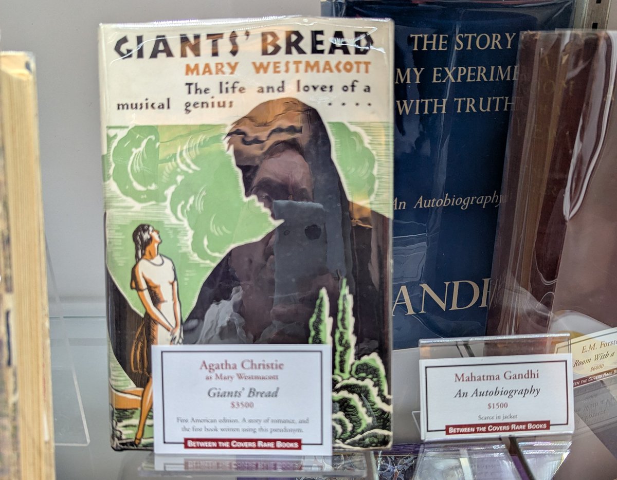 Collecting Agatha Christie tweet media