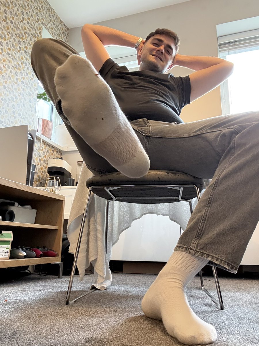 MrFinDom tweet media