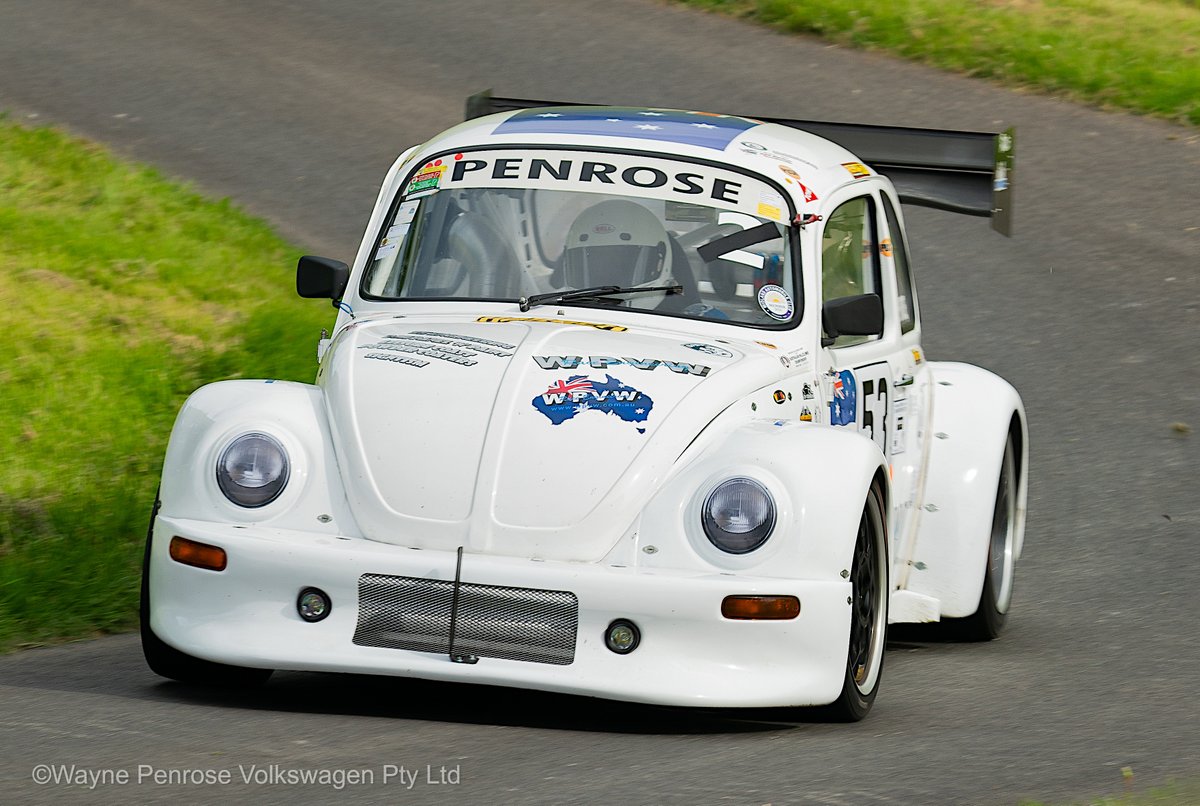WiscombePark's tweet photo. Exciting news! Wayne Penrose and Phoenix is heading to Wiscombe Park for our BHC weekend!
See FB for the full story.
#wiscombepark #wiscombehillclimb #speedevent #speedhillclimb #hillclimb #motorsport #Phoenix #TinTopChallenge #sharethepassion https://t.co/YVxq6cBM2m