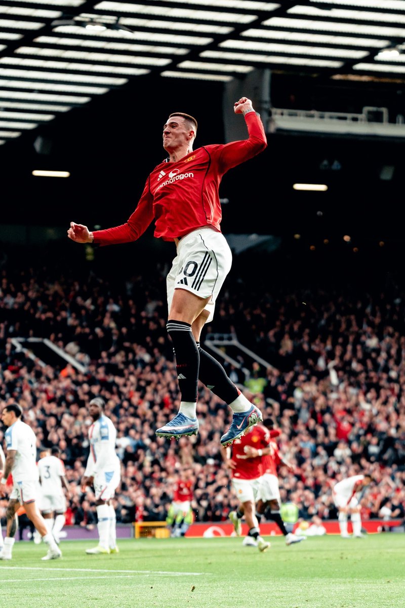 Alternative MUFC. tweet media