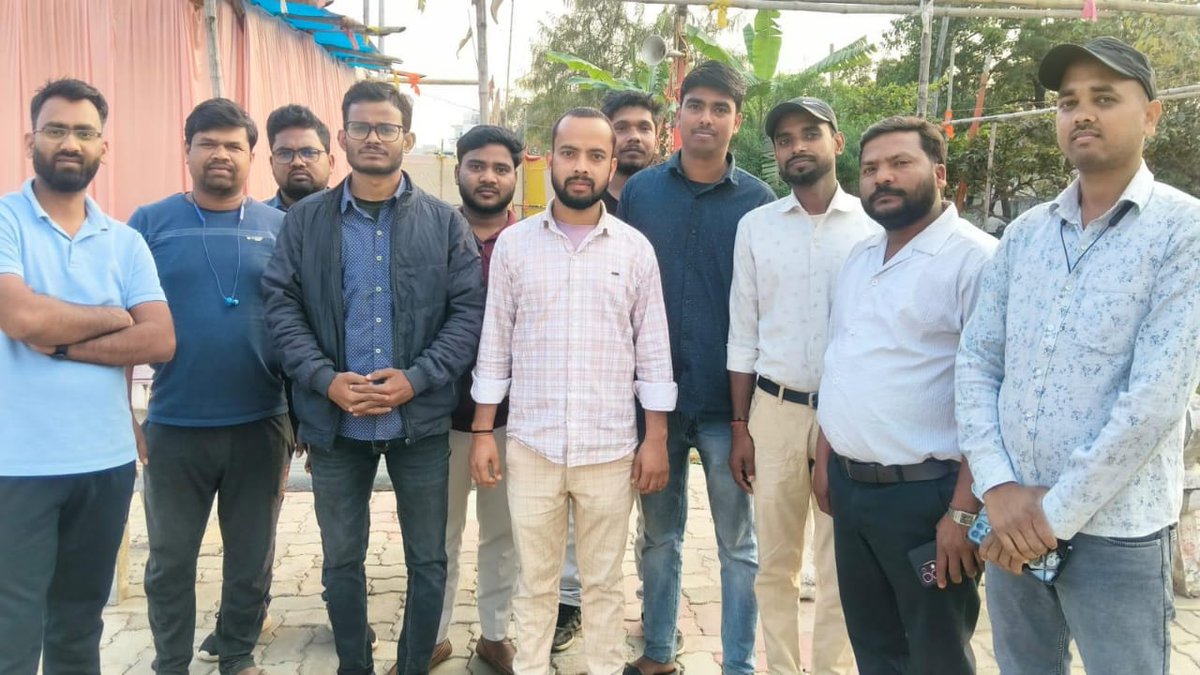 VikramKrDas_'s tweet photo. आज 01/03/2026 को JTET को लेकर  हजारीबाग में मीटिंग हुई जिसमें निम्न बातें 
1) 8 मार्च को पुनः बैठक होगी,और जिला इकाई गठित होगी
2) 9 मार्च  JTET तैयारी कराने वाले कोचिंग में प्रचार किया जाएगा
3) 10 मार्च को राज्य सरकार का पुतला दहन किया जाएगा।
*4) राज्य स्तरीय आंदोलन हेतु योजना । https://t.co/p4wo4YUg47