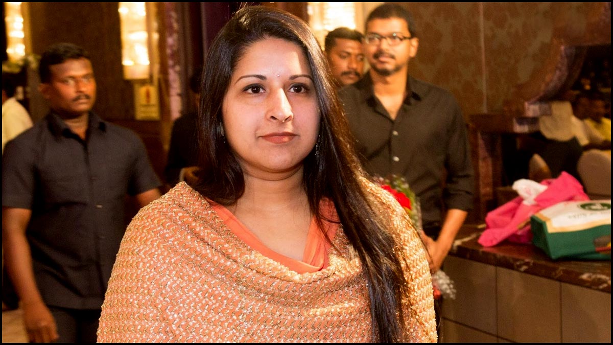 I stand with Sangeetha mam