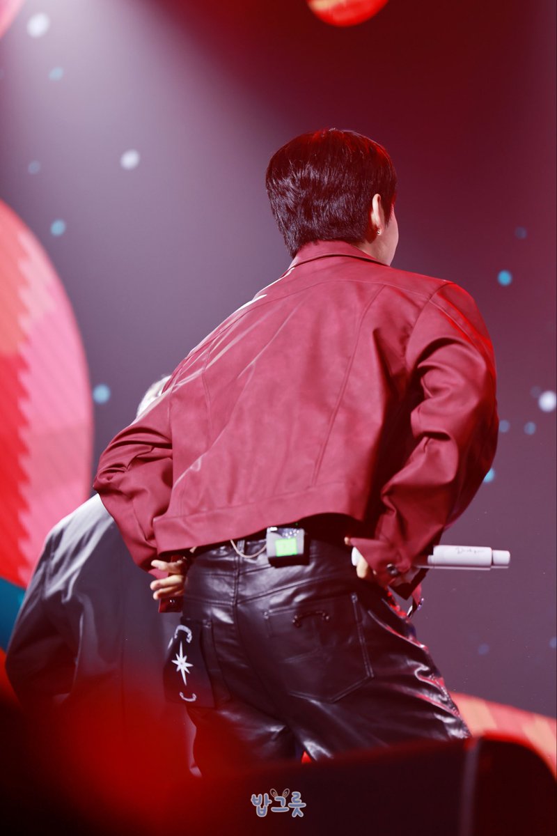 260301 대현 홍콩 팬미팅 
🔥멋짐과 귀여움 다 한 남자🔥
((엉덩이가 귀여워서☺️ 둠칫둠칫✨

#정대현 #대현 #JUNGDAEHYUN