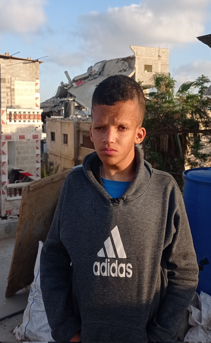 mmajajjd799's tweet photo. Unfortunately, no one cares about us anymore. I say it frankly, we are hungry and we need food.

If you’re scrolling, PLEASE leave a dot . it's just a dot.💔🇵🇸🍉
https://t.co/UkjYxyvVxJ https://t.co/URrUlUwhQq