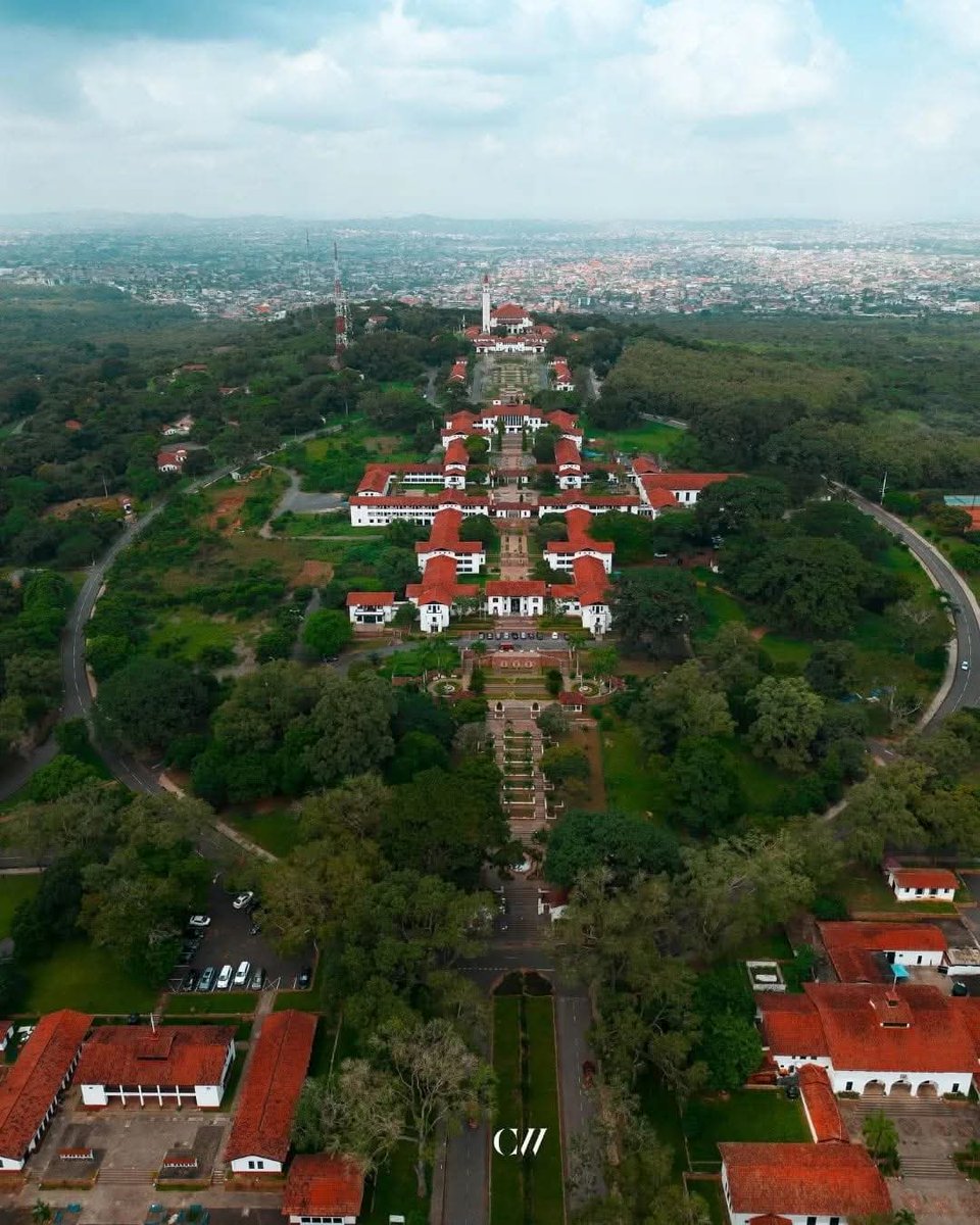 giboretz's tweet photo. 🎓 Top 20 Universities in Africa — 2026 Rankings

1. University of Cape Town — South Africa🇿🇦

2. Stellenbosch University — South Africa🇿🇦

3. University of the Witwatersrand — South Africa🇿🇦

4. University of Johannesburg — South Africa🇿🇦

5. University of KwaZulu-Natal — South Africa🇿🇦

6. University of Pretoria — South Africa🇿🇦

7. North-West University — South Africa🇿🇦

8. University of Ghana — Ghana🇬🇭

9. University of the Free State — South Africa🇿🇦

10. University of the Western Cape — South Africa🇿🇦

11. University of Ibadan — Nigeria🇳🇬

12. Addis Ababa University — Ethiopia🇪🇹

13. Kwame Nkrumah University of Science and Technology (KNUST) — Ghana🇬🇭

14. University of Lagos — Nigeria🇳🇬

15. Rhodes University — South Africa🇿🇦

16. Makerere University — Uganda🇺🇬

17. University of Nairobi — Kenya🇰🇪

18. Nelson Mandela University — South Africa🇿🇦

19. University of Nigeria Nsukka (UNN) — Nigeria🇳🇬

20. Covenant University — Nigeria🇳🇬 

*76. Muhimbili University of Health and Allied Sciences — Tanzania🇹🇿

Source: Times Higher Education (THE)