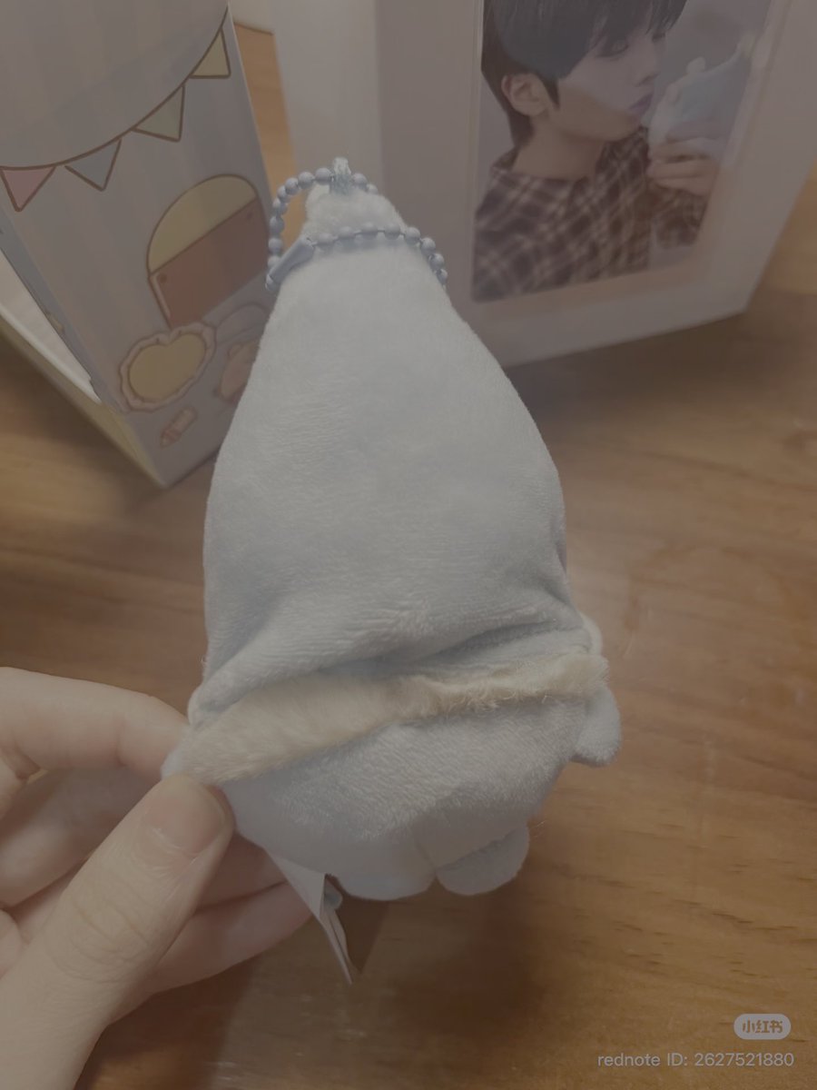 เหมือน line friend คอลเบบี๋จะหลุดคิวซีเยอะมากเลยอะ เห็นใน xhs คือบัมจีอาการหนักสุดสุด คุณภาพไม่ดี แขนเบี้ยว เย็บไม่ดี ตัวไม่สมส่วน . . 😿😿 เกิดแต่กับบัมจี ๆๆๆๆ อ้วนก็โดนบุลลี่ แย่จัง