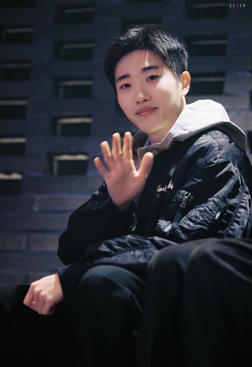lirin1101's tweet photo. 🦊260228 H-Stage 2부

👋👋

#더킹덤 #TheKingDom 
#TKD #ザ·キングダム
#DANN #단 #정승보 #ダン 
#단단이린

🔎더킹덤 TheKingDom 정승보 DANN https://t.co/VbmQsrpKra