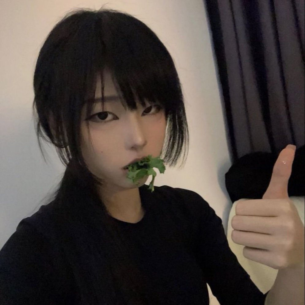 ♡ Charlotte Fang 🪲 Crown Prince ❀ LOVE HEALS 💞 tweet media