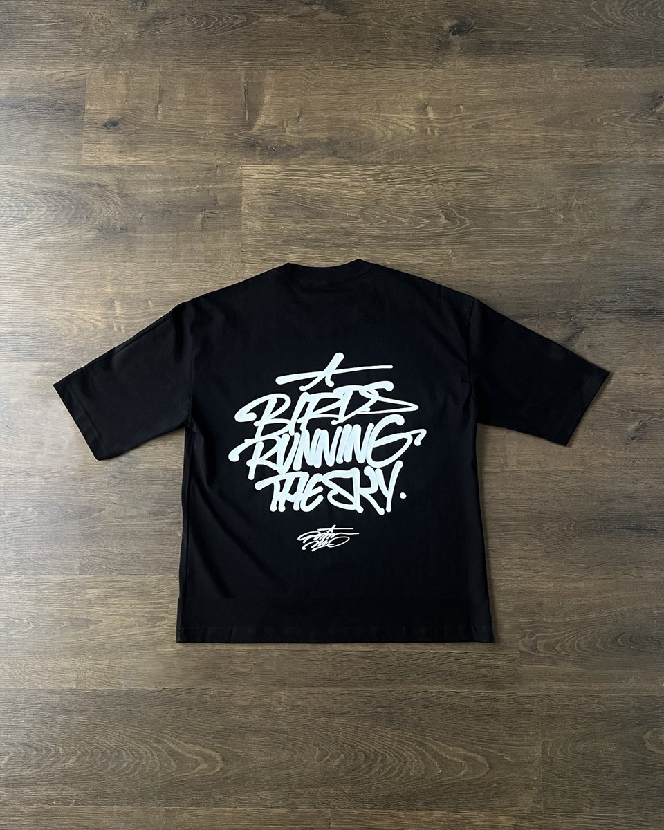 It’s out. let’s go guys. 🐶🦴 

pomi240.com/collections/all