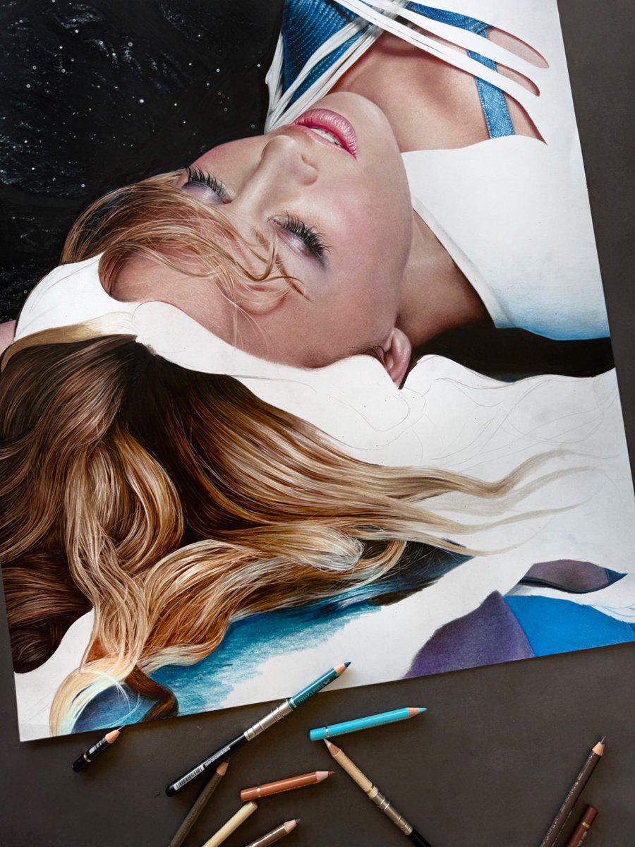 DendaReloaded's tweet photo. Almost done with this @kylieminogue  drawing after 3 years of avoiding the hair https://t.co/njZM9tay9f