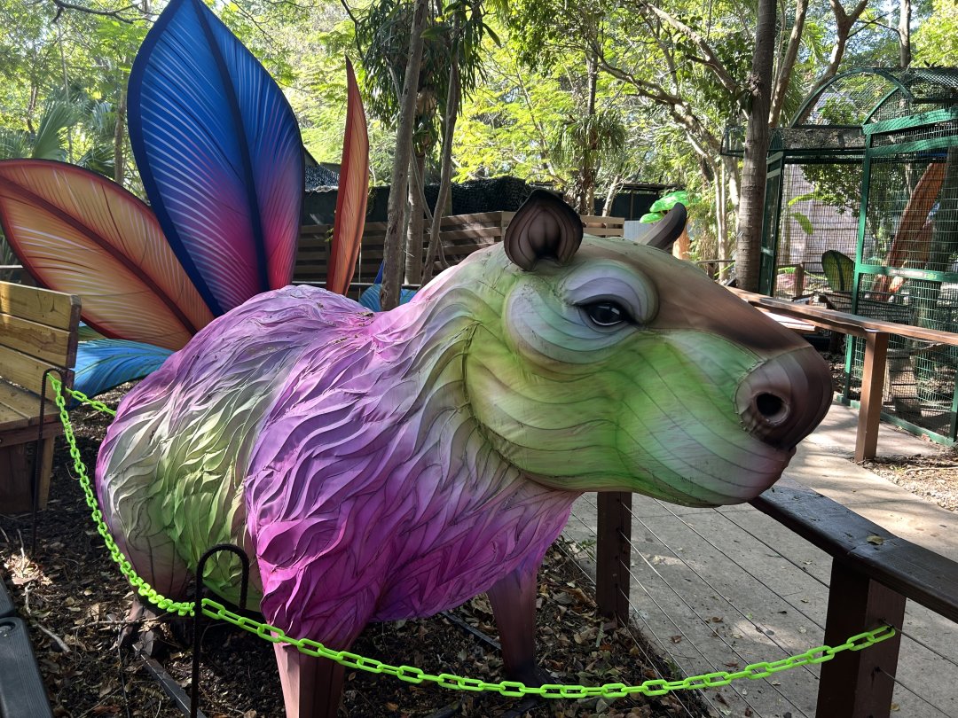 Grapefruit_Miss's tweet photo. The eerie art style of Jungle Island feels like a tech version of a zoo. https://t.co/WnsGvRZv14