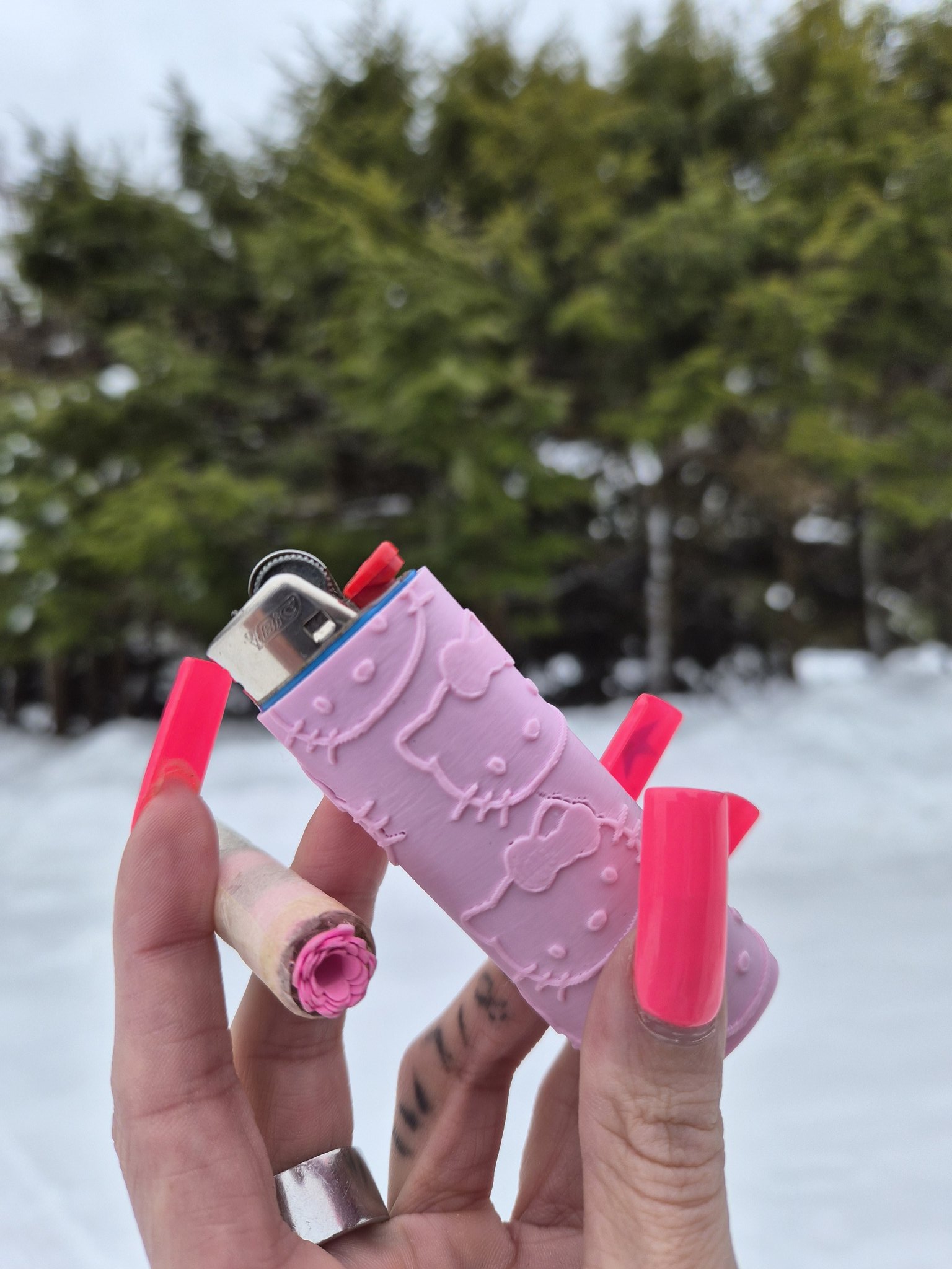 1 pic. i love pretty smoking accessories https://t.co/xOgBIoshVn