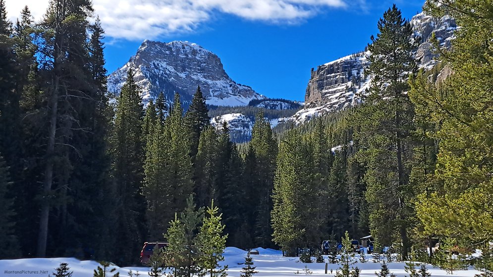 MontPicturesNet's tweet photo. Yippie! It took some driving but we finally found some snow to camp in. We made the 100 mile drive to Hyalite Canyon near Bozeman, #Montana. https://t.co/ynhF70iniy