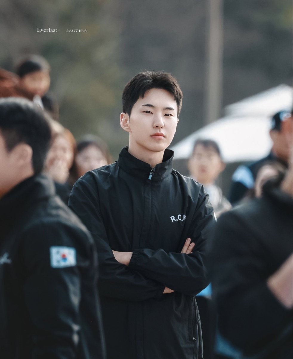 Elysiann tweet media