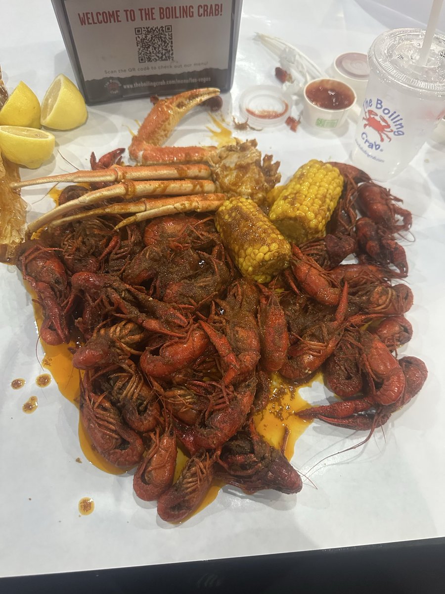 Chey Cab tweet media