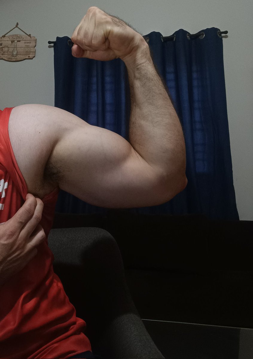 doncelluism's tweet photo. 💪 https://t.co/1zmUaBv0U2