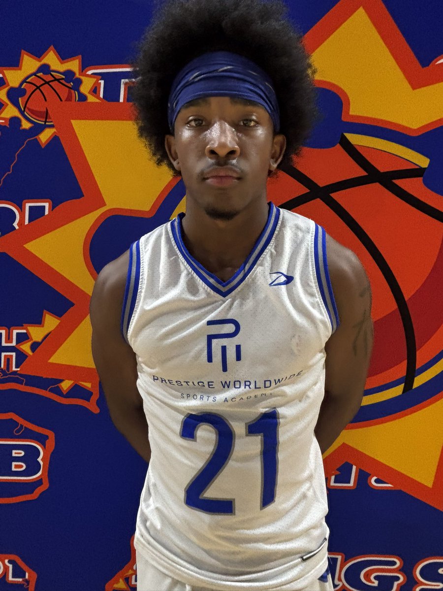 BigShotsGlobal's tweet photo. #BIGSHOTS #PrepNationals 

Post Grad SLAM Orange 

Huntington Expressions Prep PG (WV) - 82 
24 Kam Gore 25 
0 King Carter 25 

Prestige Worldwide Blue (FL) - 76 
21 Denis Woods 21 https://t.co/b7pur1TjGE