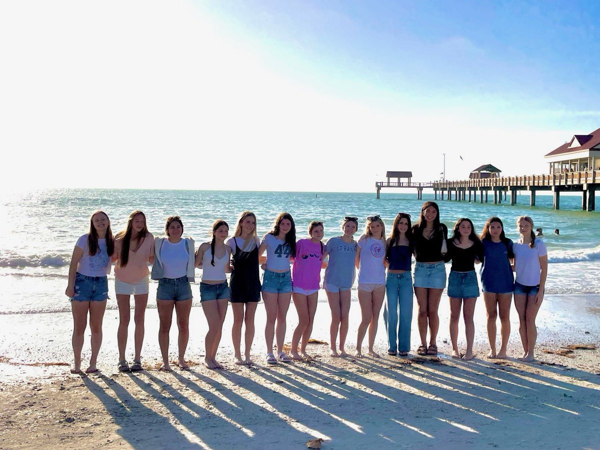 ISCgirls tweet media