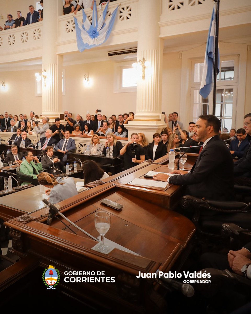 Los ejes de gestión expuestos por el mandatario correntino dejaron patente las intenciones de aprovechar todo el potencial de #Corrientes en materia productiva y tecnológica. 

Un factor que se traduce automáticamente en más oportunidades y bienestar general para los correntinos.
