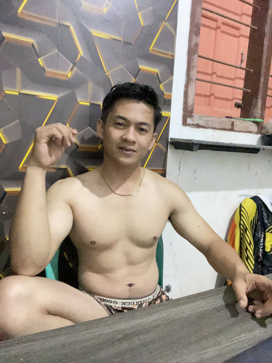 nomaja_bryan tweet media