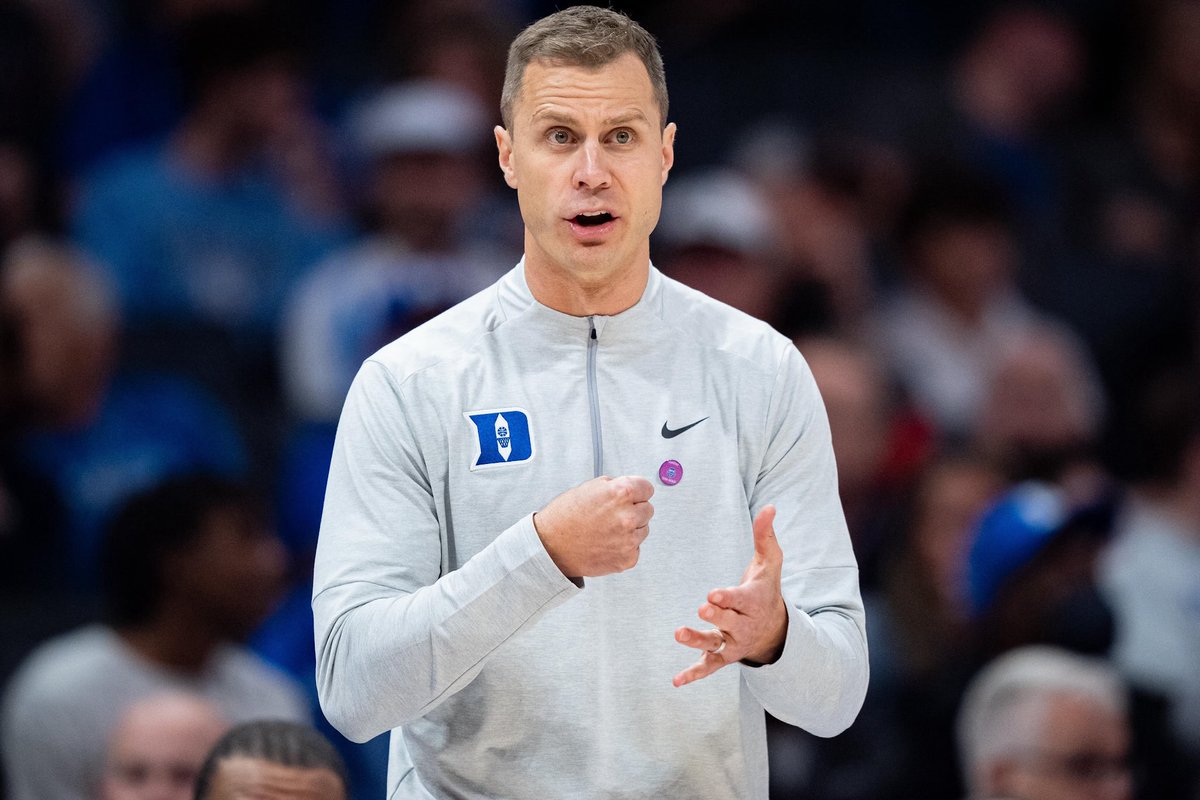 Duke’s PPP Rank:
-BLOB: 100th percentile
-SLOB: 100th percentile
-ATO: 94th percentile
-Last 4 Sec. of Shot Clock: 97th percentile 

(Via Synergy)

Jon Scheyer has put on a clinic this season