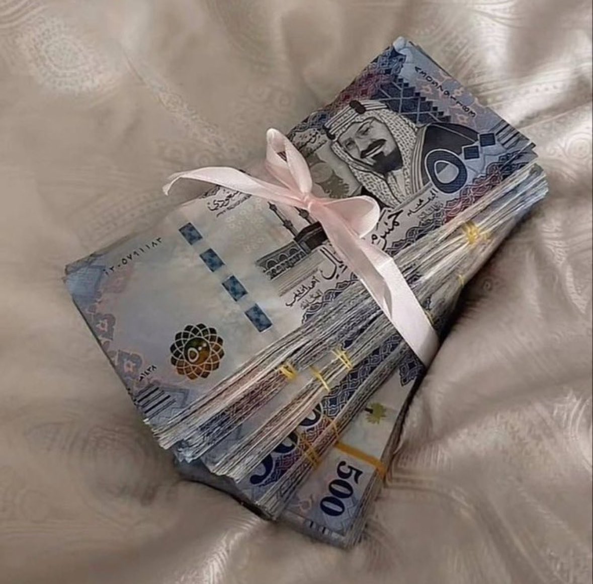 #انتظروني 🤴