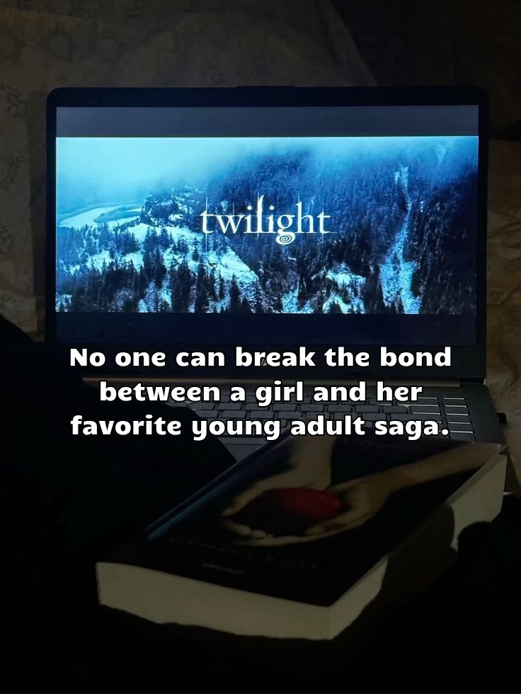 twilightandsaga tweet media