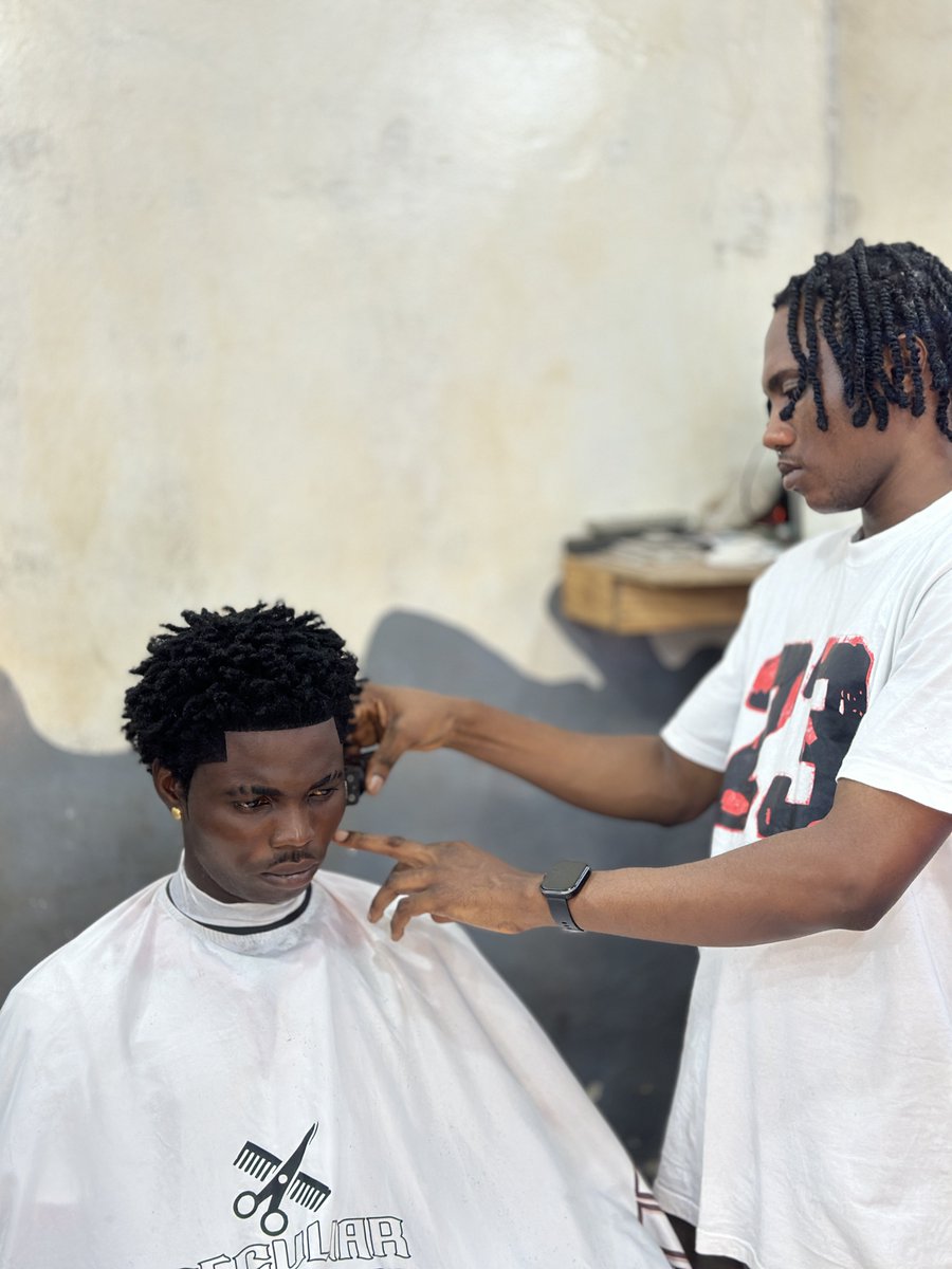 Peculiar the HAIRCUTOLOGIST💇♂️💇♀️ tweet media