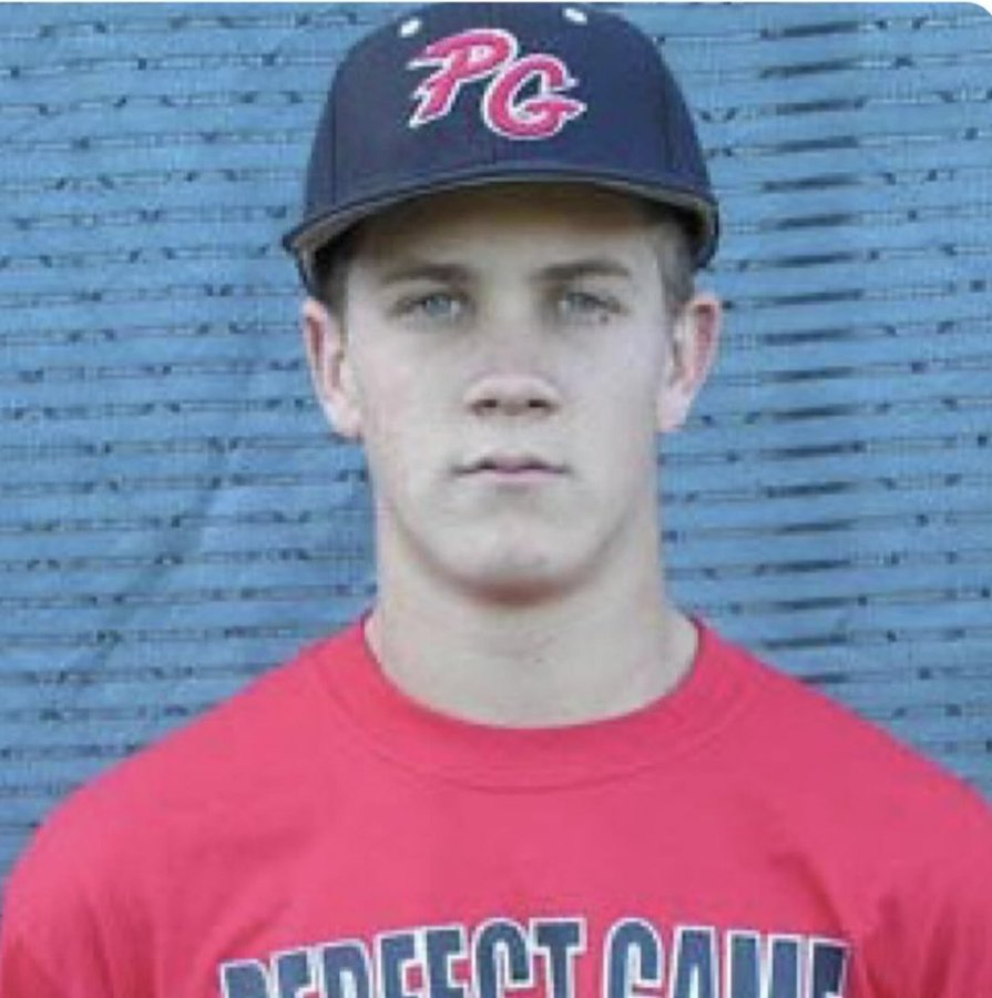 BBGreatMoments's tweet photo. In his only year of college, Bryce Harper had 31 HR, 98 RBI in 66 games. A 76 HR, 240 RBI 162 game pace...playing as a 17 year old against college kids in a wooden bat league. In one metal bat game he went 6-for-6 with 4 HR
https://t.co/mFrltR1eB5