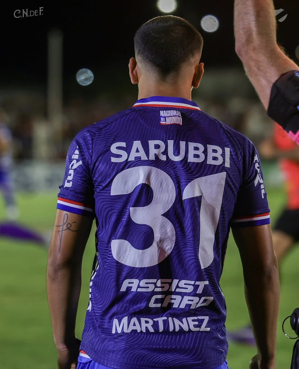 🔝Rodrigo Martínez, con 17 años y titular en el clásico.